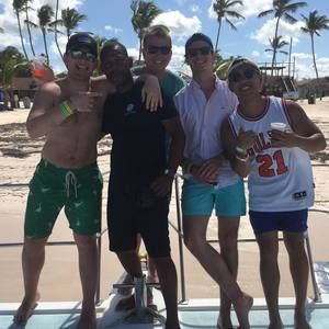 Meet your Posher, Sam